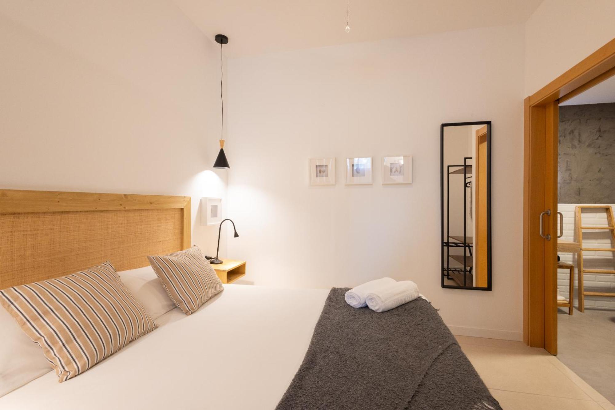 Florit Flats - The Pitiusas Rooms Valencia Exterior foto